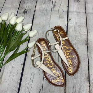 Sam Edelman cream leather thongs